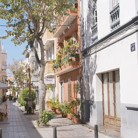호텔 Puerto Azul 2*